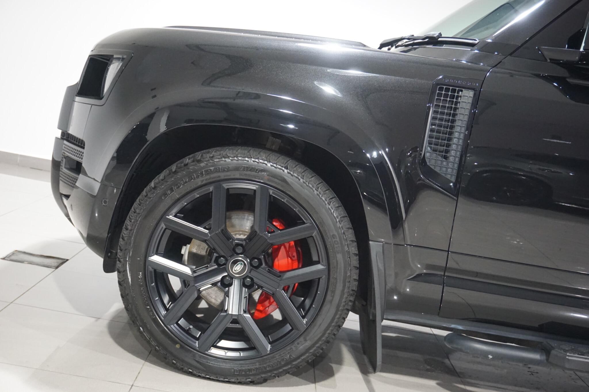 Land Rover Defender 110 3.0 P400 MHEV XS Edition SUV 5dr Petrol Auto 4WD Euro 6 (s/s) (400 ps)